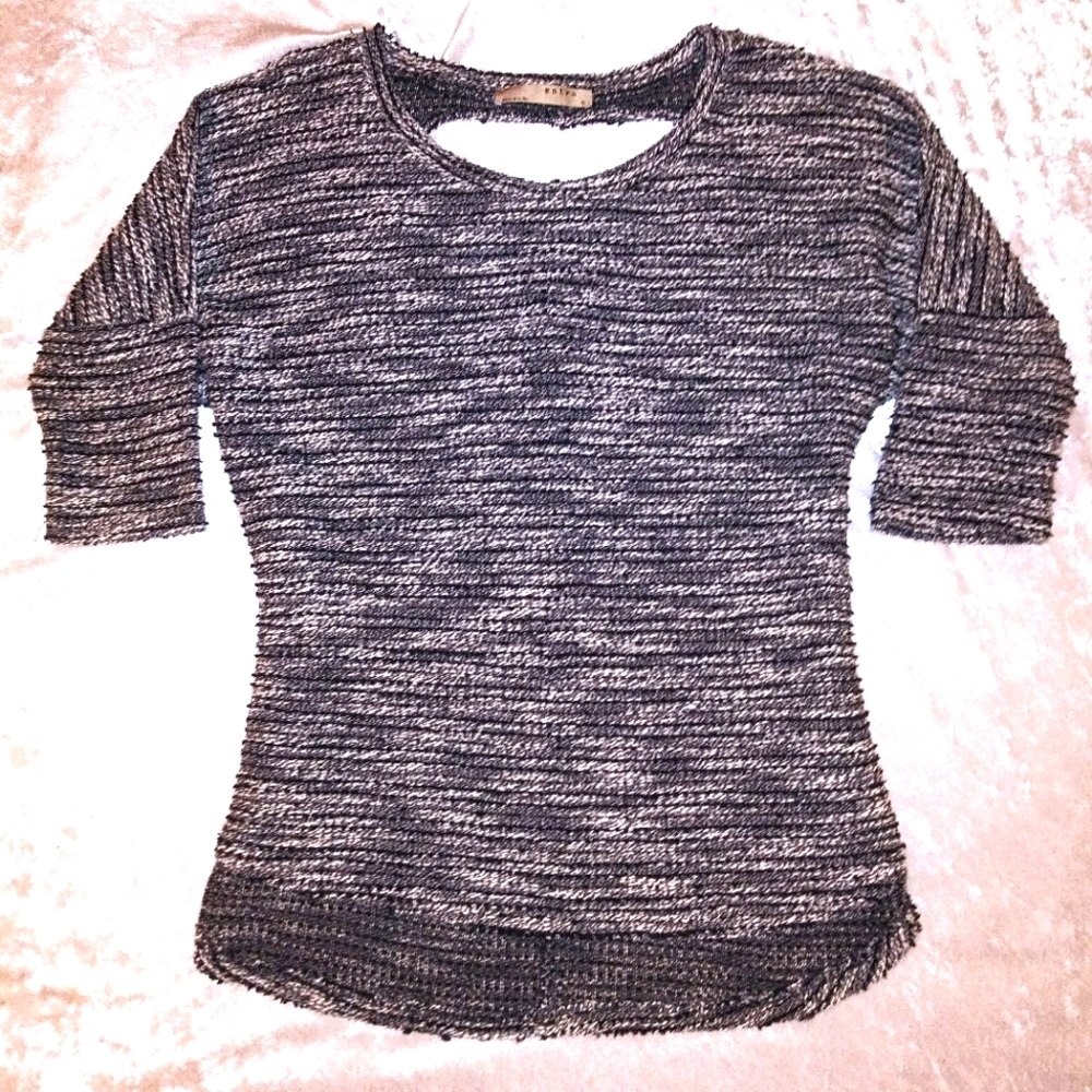 Entro Black White Grey 3/4 Sleeve Sweater with High Low Hems Open Back